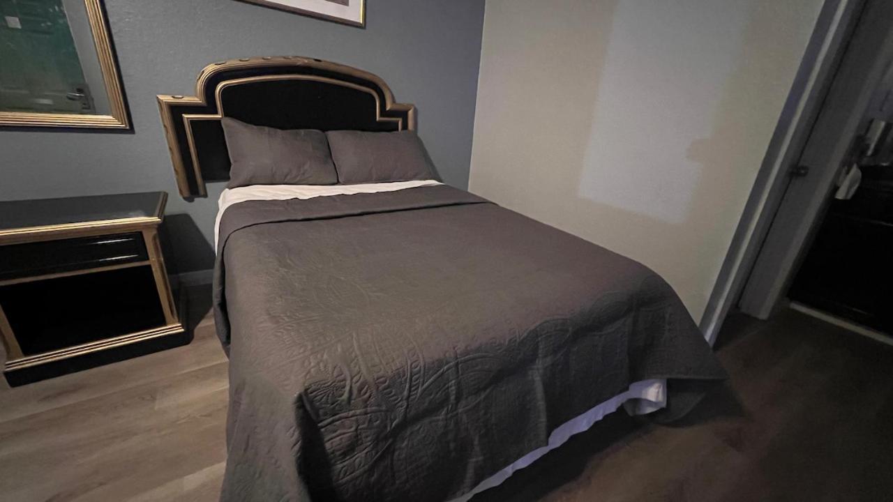 Texas Lodge Kenedy Dış mekan fotoğraf