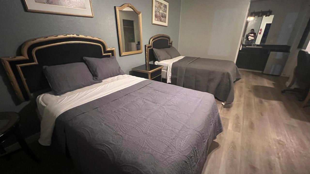 Texas Lodge Kenedy Dış mekan fotoğraf